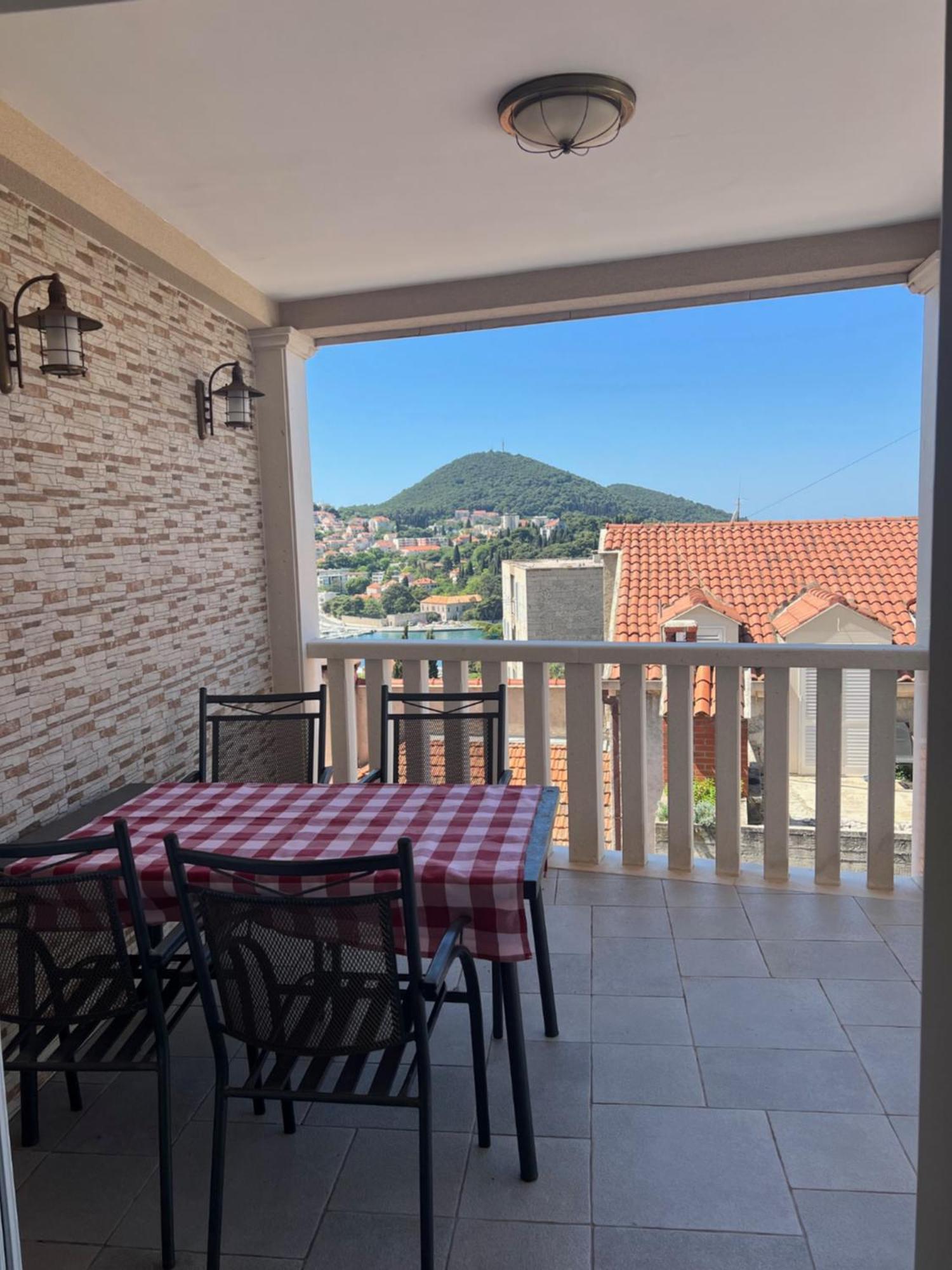 Apartment Violeta 1 With Private Terrace Dubrovnik Exterior foto